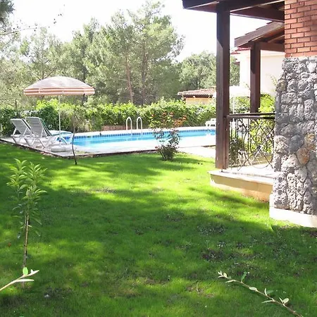 Villa Araxa 12 *