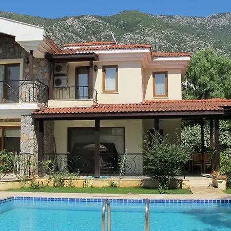 Villa Araxa 12
