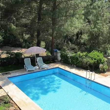 Araxa 12 Villa