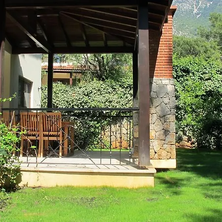 Villa Araxa 12